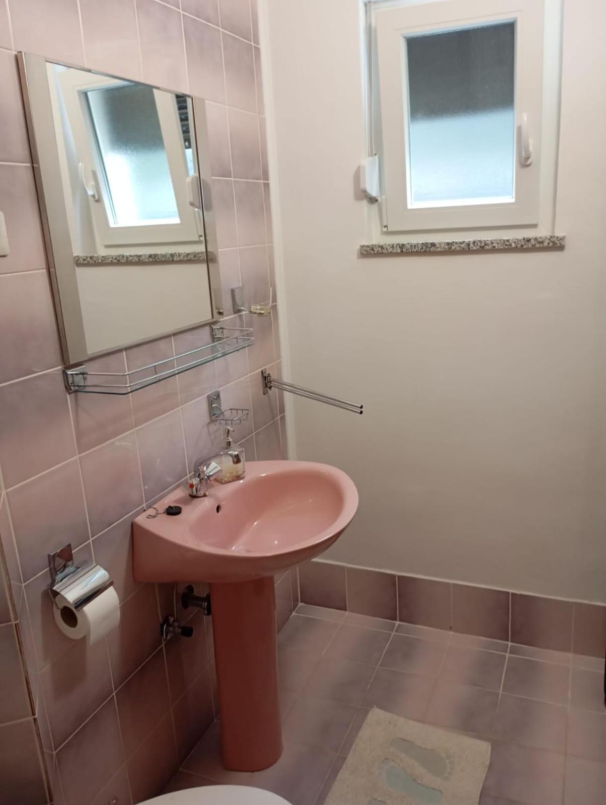 Rooms Helena كرك المظهر الخارجي الصورة